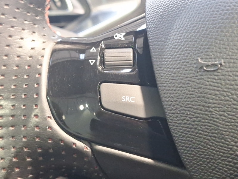 Used Peugeot 308 2018 for sale - 76579276: Photo 16