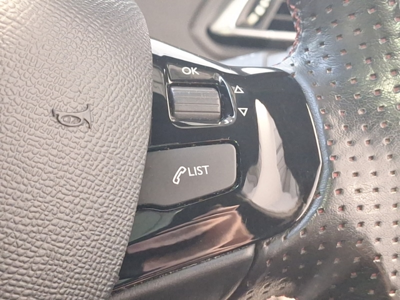 Used Peugeot 308 2018 for sale - 76579276: Photo 17