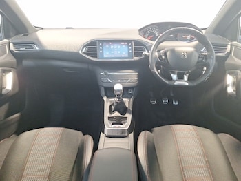 Used Peugeot 308 2018 for sale - 76579276: Photo