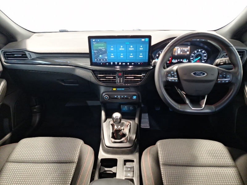 Used Ford Focus 2023 for sale - 76885477: Photo 2