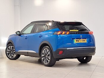 Used Peugeot 2008 2021 for sale - 78440944: Photo