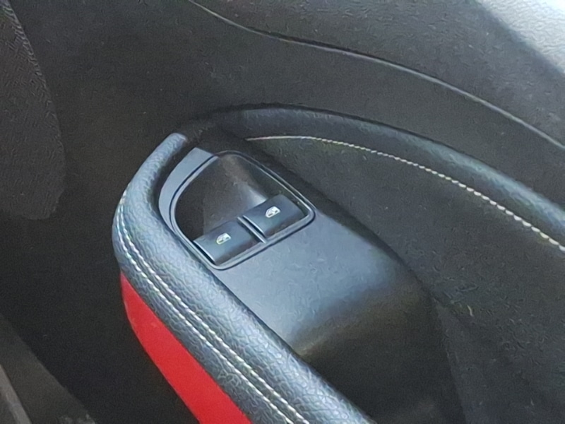 Used Vauxhall ADAM 2016 for sale - 77150156: Photo 14