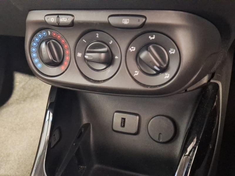 Used Vauxhall ADAM 2016 for sale - 77150156: Photo 18