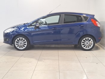 Used Ford Fiesta 2017 for sale - 75701979: Photo