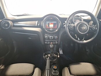 Used MINI Hatch 2020 for sale - 77352643: Photo