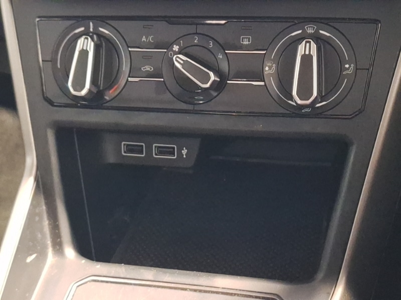 Used Volkswagen Polo 2018 for sale - 77058796: Photo 18