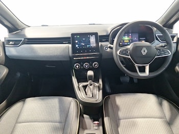 Used Renault Clio 2025 for sale - 78567484: Photo