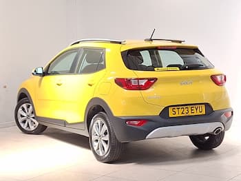 Used Kia Stonic 2023 for sale - 79662357: Photo