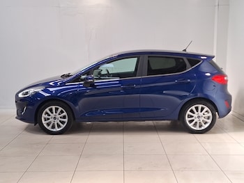 Used Ford Fiesta 2017 for sale - 78795700: Photo