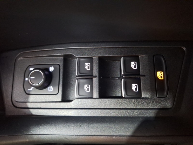 Used Volkswagen T-Roc 2025 for sale - 77012596: Photo 14