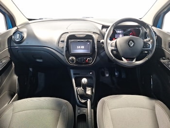 Used Renault Captur 2016 for sale - 76506900: Photo