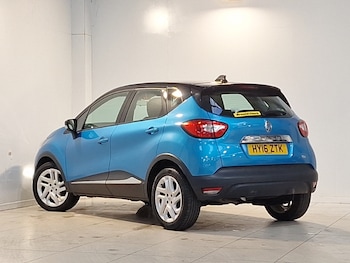 Used Renault Captur 2016 for sale - 76506900: Photo