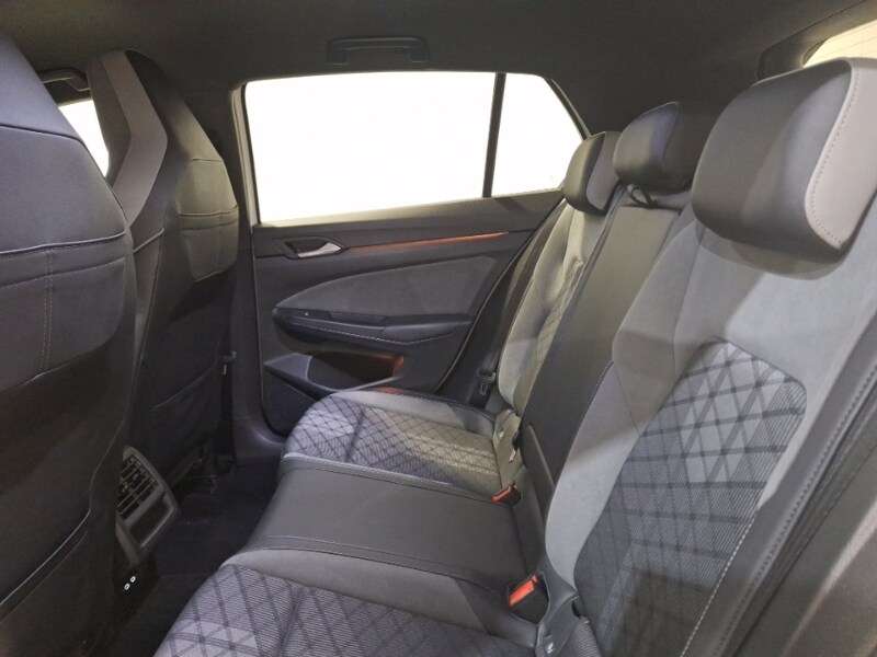 Used Volkswagen Golf 2021 for sale - 77352635: Photo 6