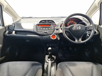 Used Honda Jazz 2013 for sale - 77076148: Photo