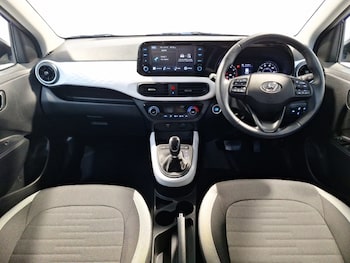 Used Hyundai i10 2022 for sale - 76294096: Photo 2