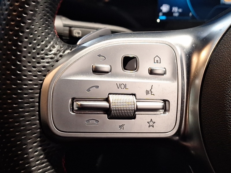 Used Mercedes-Benz A-Class 2019 for sale - 77289775: Photo 16