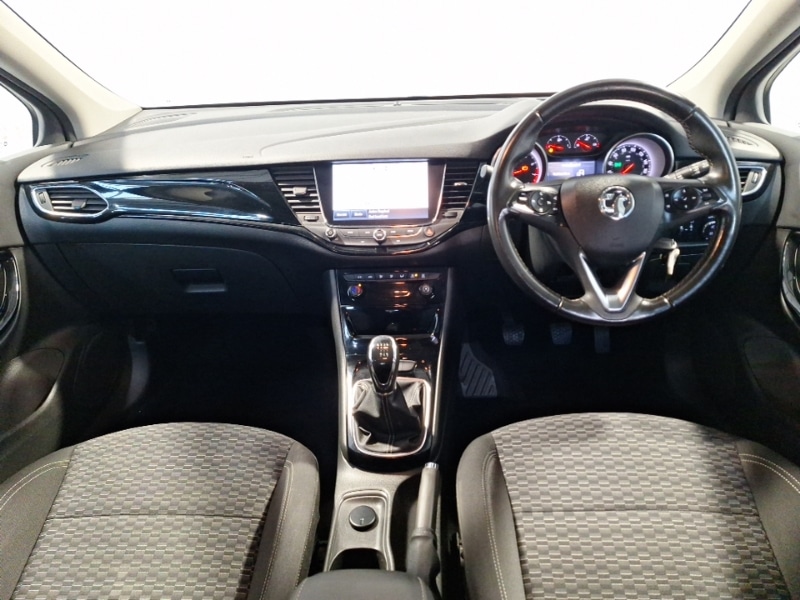 Used Vauxhall Astra 2018 for sale - 77644507: Photo 2