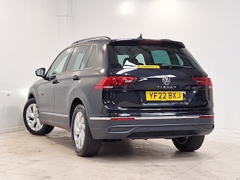 Used Volkswagen Tiguan 2022 for sale - 79153444: Photo