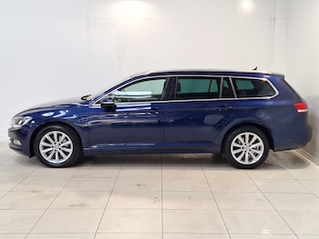Used Volkswagen Passat 2019 for sale - 78816467: Photo