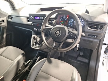 Used Renault Kangoo 2024 for sale - 78298181: Photo