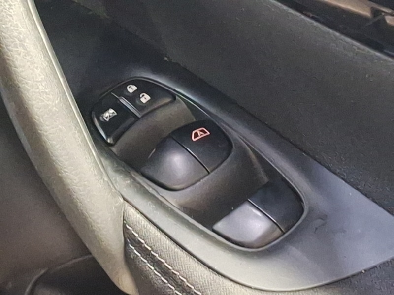 Used Nissan Qashqai 2017 for sale - 76533007: Photo 14