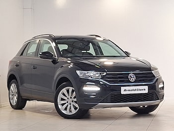 Used Volkswagen T-Roc 2019 for sale - 78126306: Photo