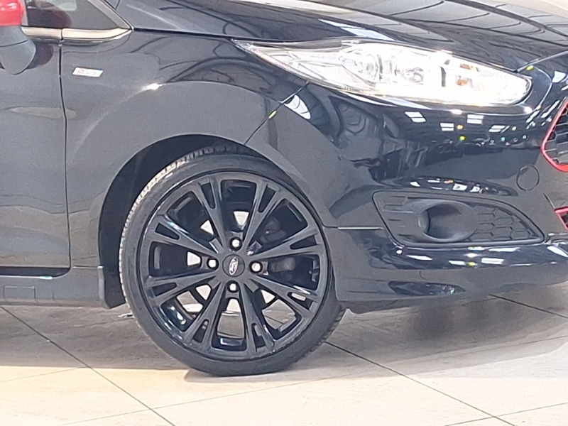 Used Ford Fiesta 2017 for sale - 76556228: Photo 9