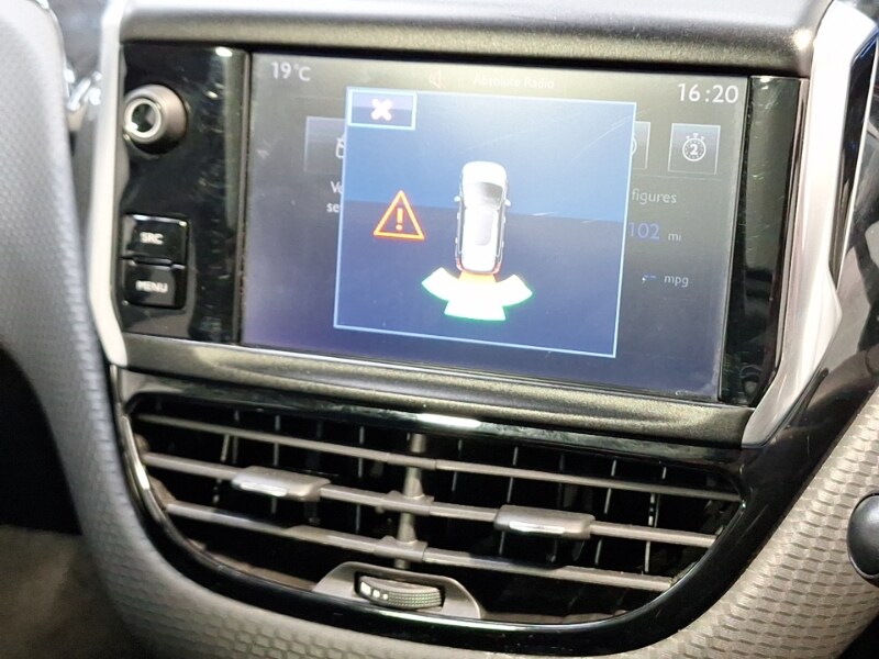 Used Peugeot 2008 2017 for sale - 78126258: Photo 10