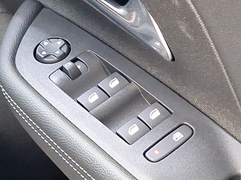 Used Vauxhall Mokka 2023 for sale - 76397495: Photo 14