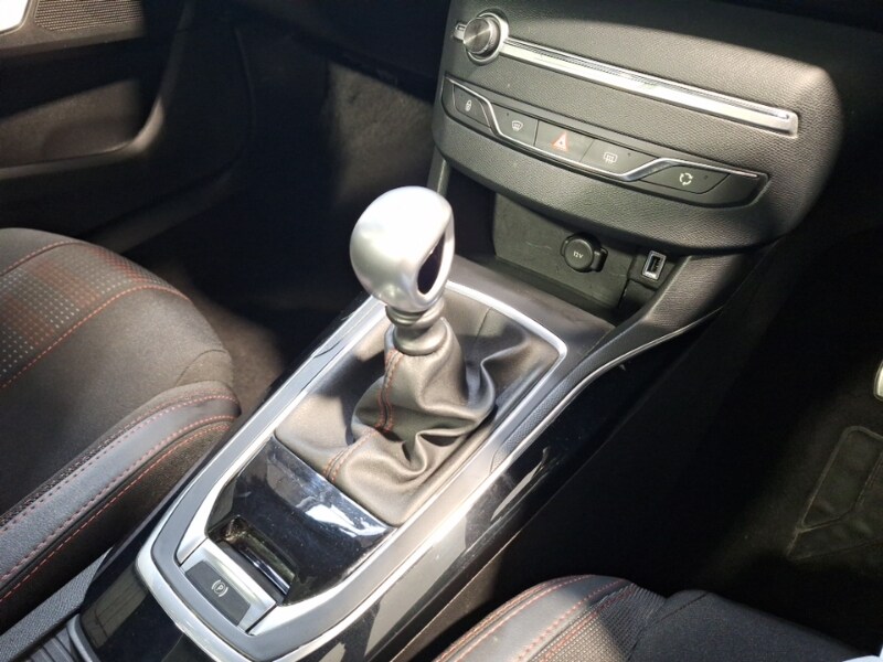 Used Peugeot 308 2018 for sale - 77563045: Photo 11