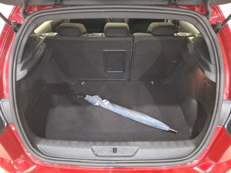 Used Peugeot 308 2018 for sale - 77563045: Photo 8