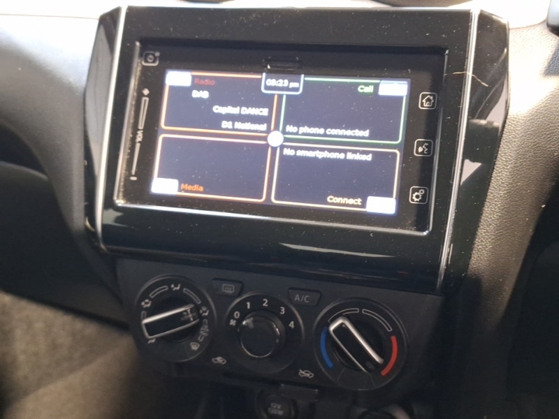 Used Suzuki Swift 2018 for sale - 77585125: Photo 17