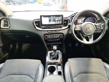 Used Kia XCeed 2020 for sale - 75501094: Photo