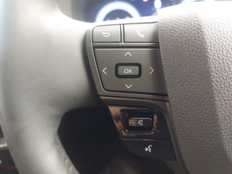 Used Toyota C-HR 2024 for sale - 76354594: Photo 16