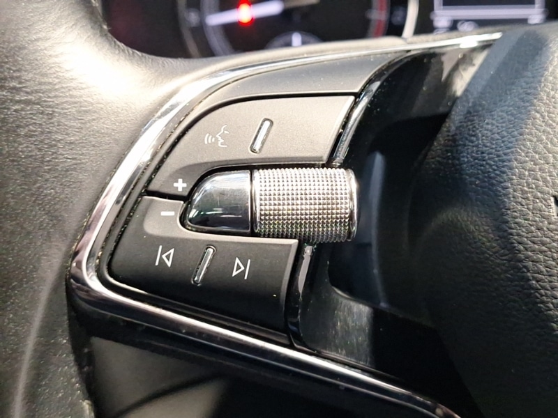 Used Skoda Karoq 2020 for sale - 76707966: Photo 17