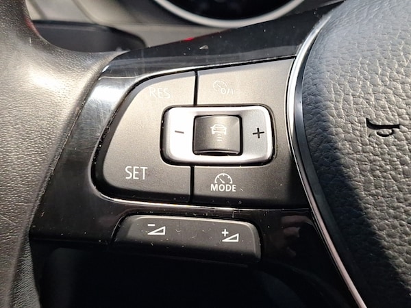 Used Volkswagen Tiguan 2018 for sale - 76135332: Photo 15