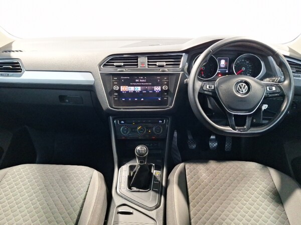 Used Volkswagen Tiguan 2018 for sale - 76135332: Photo 2