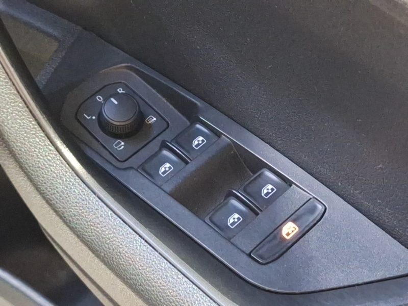 Used Skoda Karoq 2021 for sale - 76752064: Photo 14