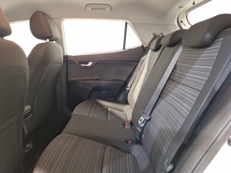 Used Kia Stonic 2020 for sale - 76897585: Photo 6