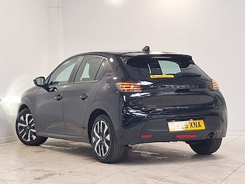 Used Peugeot 208 2025 for sale - 78933102: Photo
