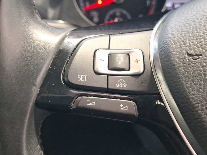 Used Volkswagen Golf 2017 for sale - 77644488: Photo 16