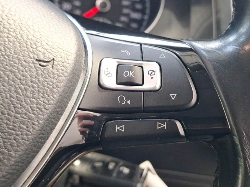 Used Volkswagen Golf 2017 for sale - 77644488: Photo 17