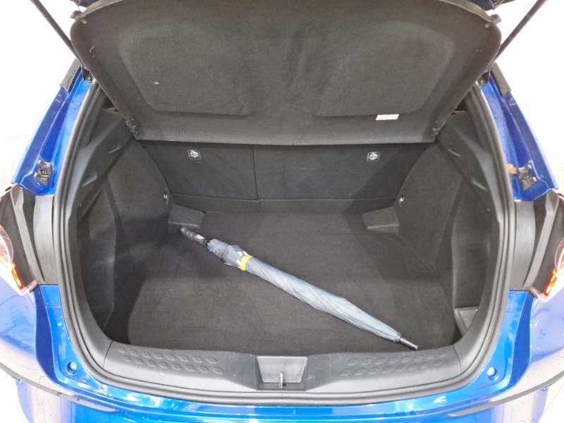 Used Toyota C-HR 2018 for sale - 77100400: Photo 8