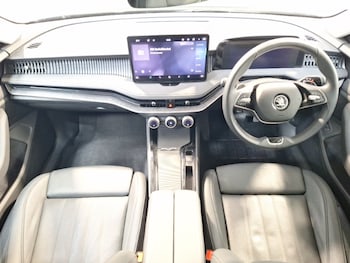 Used Skoda Superb 2024 for sale - 78326844: Photo