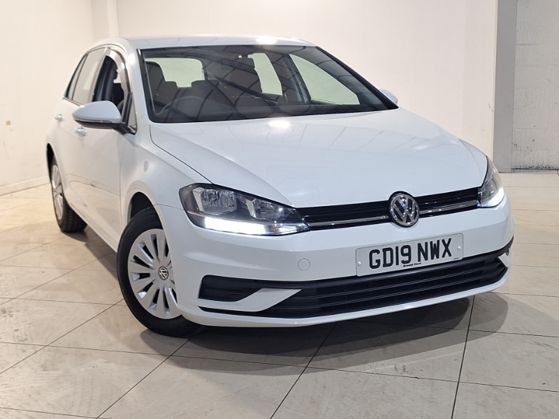 Used Volkswagen Golf 2019 for sale - 77357842: Photo 1