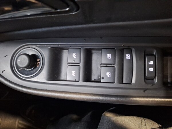 Used Vauxhall Mokka X 2018 for sale - 76230071: Photo 14