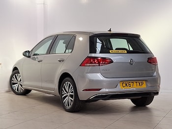 Used Volkswagen Golf 2017 for sale - 78816458: Photo
