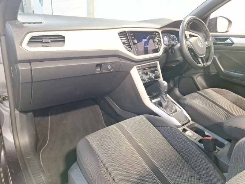 Used Volkswagen T-Roc 2021 for sale - 77580139: Photo 5