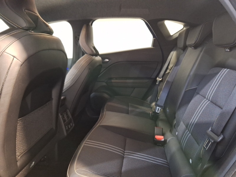 Used Renault Captur 2024 for sale - 77178460: Photo 6