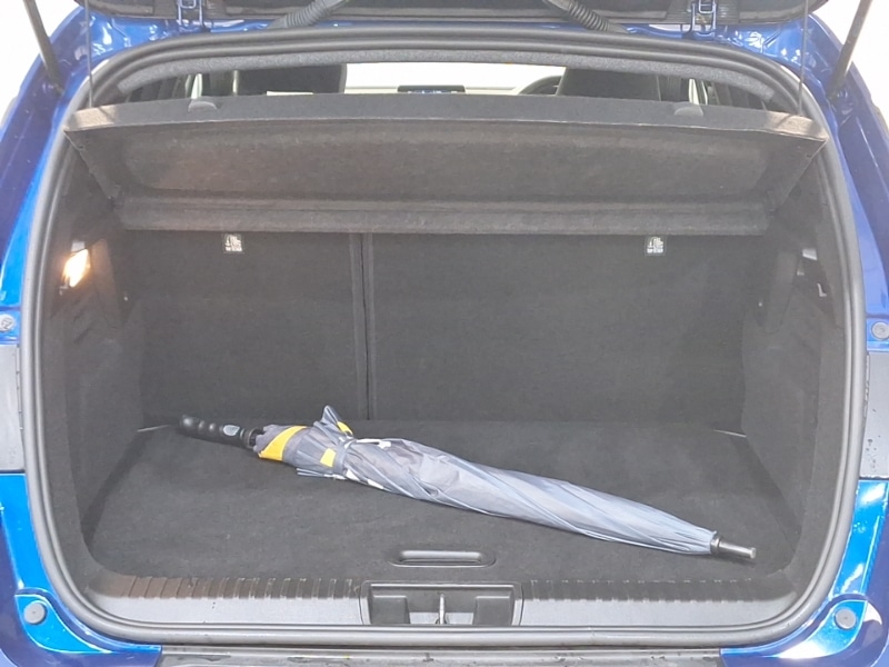 Used Renault Captur 2024 for sale - 77178460: Photo 8